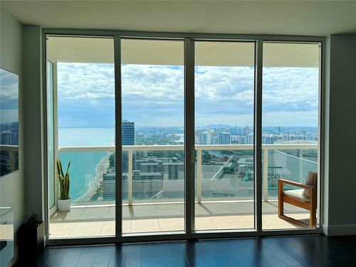 4905-1830 S Ocean Dr, Hallandale Beach, FL, 33009-7696 | Card Image