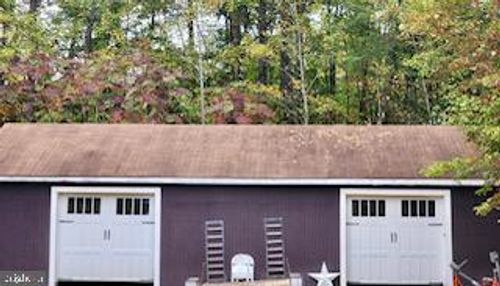 5232 Sumerduck Rd, SUMERDUCK, VA, 22742-2045 | Card Image
