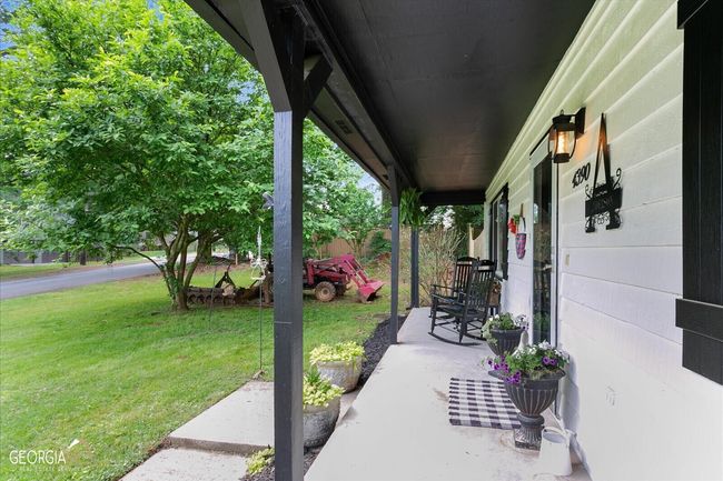 4390 Conwhey Ct Sw, House other with 4 bedrooms, 4 bathrooms and 3 parking in Smyrna GA | Image 5