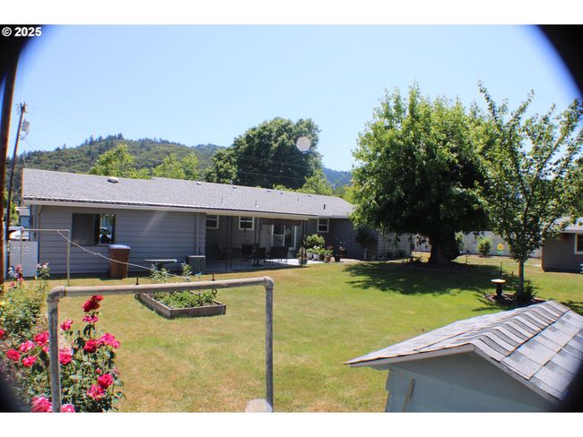 131 Mountain View Ave, House other with 3 bedrooms, 2 bathrooms and 2 parking in Myrtle Creek OR | Image 20