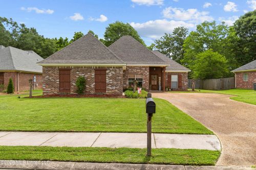 137 Creekside Drive, Canton, MS, 39046 | Card Image