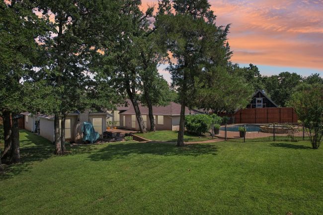 515 Steeplechase Trl, House other with 5 bedrooms, 3 bathrooms and null parking in Kennedale TX | Image 38