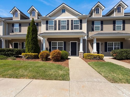 428 Kubota Dr, Murfreesboro, TN, 37128-8266 | Card Image
