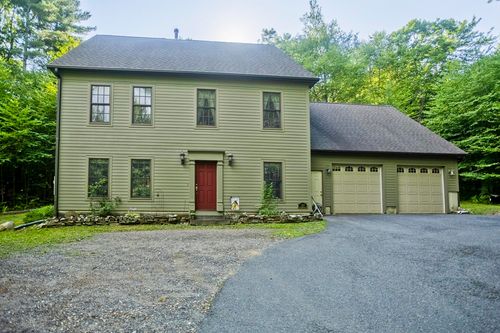 197 Bumstead Rd, Monson, MA, 01057-9780 | Card Image