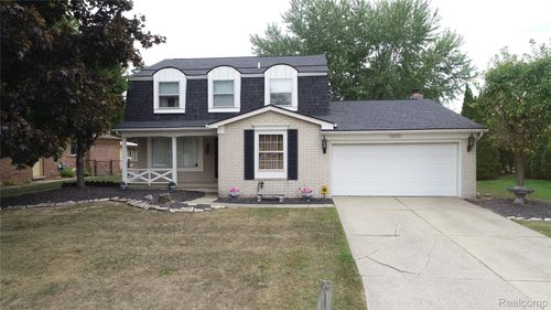 39632 Chaffer St, Clinton Township, MI, 48038-2622 | Card Image