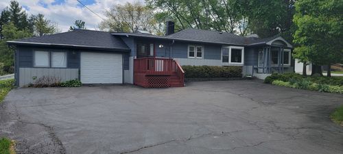 24049 W Grass Lake Rd, Antioch, IL, 60002-8962 | Card Image