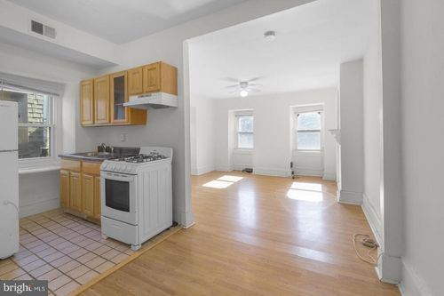 apt-3-131 W Susquehanna Ave, PHILADELPHIA, PA, 19122-1735 | Card Image