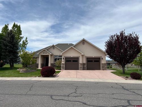 3724 Grand Mesa Dr, Montrose, CO, 81403-7114 | Card Image