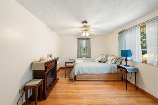 472 Potter Rd, House other with 4 bedrooms, 3 bathrooms and 6 parking in Framingham MA | Image 28