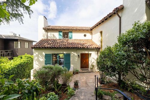 636 Euclid Ave, Berkeley, CA, 94708-1332 | Card Image