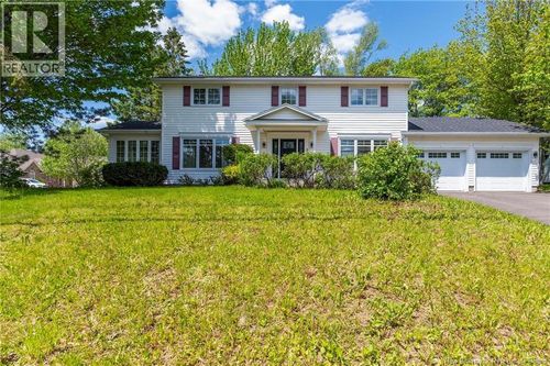 9 Grenville Rd, Riverview, NB, E1B5K9 | Card Image