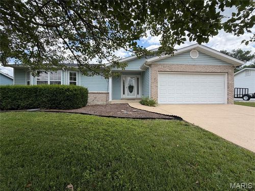 41 Graystone Dr, Troy, MO, 63379-2824 | Card Image