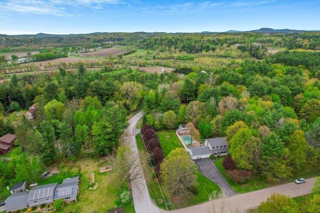 6 Valley View Dr, House other with 3 bedrooms, 3 bathrooms and null parking in Milton VT | Image 32