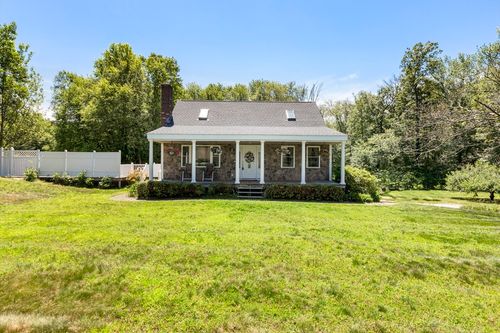 58 Webster St, Douglas, MA, 01516-2247 | Card Image