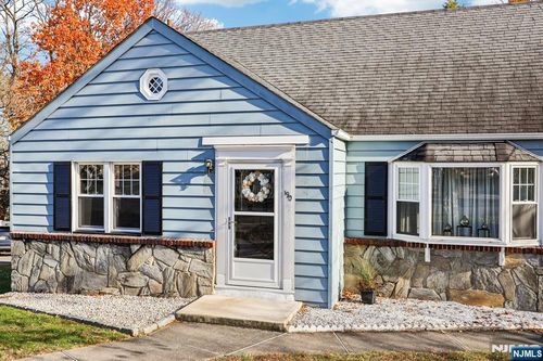 190 Bell St, Belleville, NJ, 07109-2824 | Card Image