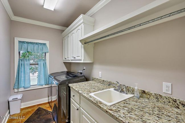 22-601 Emerald Ct | Image 23