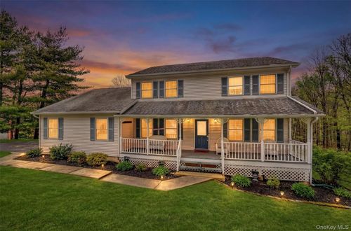 3 Tundra Ter, Cornwall, NY, 12518-1036 | Card Image