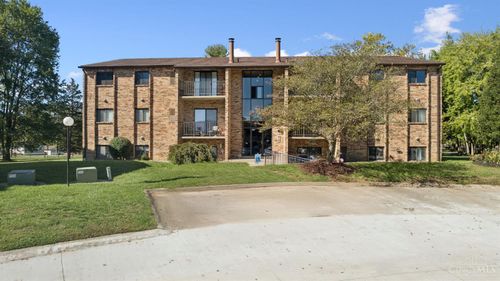 539 Davis Rd, Cincinnati, OH, 45255-4958 | Card Image