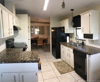 Kitchen | Image 3