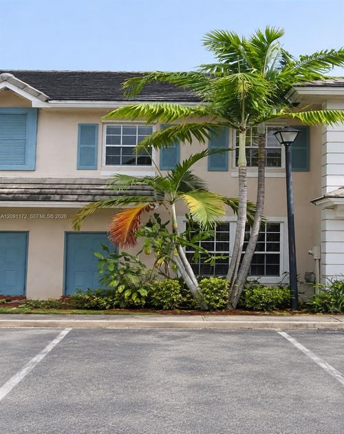 739 Nw 42nd Avenue, Plantation, FL, 33317 | Card Image