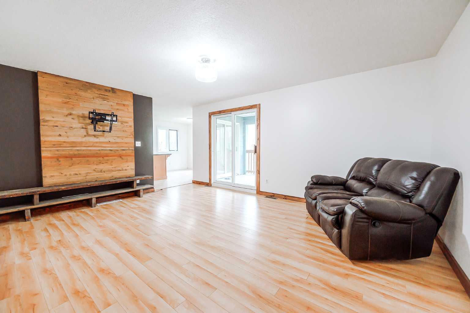 Residential in Rural Greenview No. 16, M.D. of 3