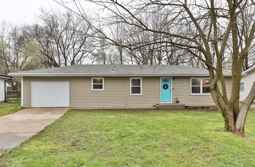 1111 S Martin St, Bolivar, MO, 65613-3335 | Card Image