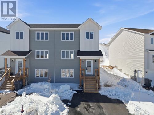 58 Trenton Dr, Paradise, NL, A1L | Card Image