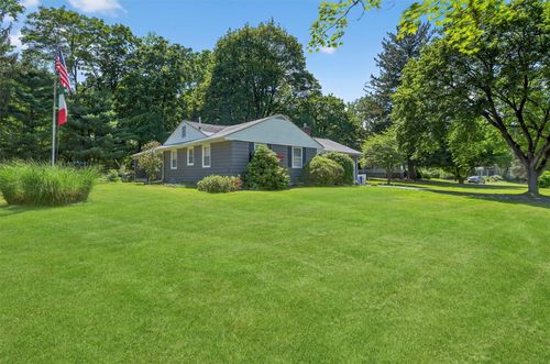 15 Cedar Ln, Cornwall, NY, 12518-2101 | Card Image
