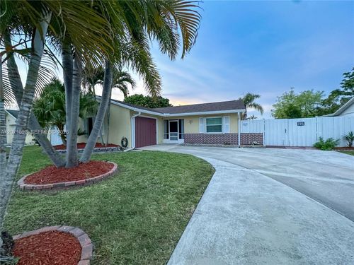 1063 Concert Way, Royal Palm Beach, FL, 33411-3103 | Card Image