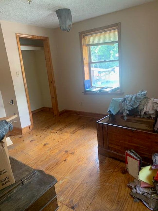 1710 Derby Rd, House other with 6 bedrooms, 1 bathrooms and null parking in Appalachia VA | Image 9