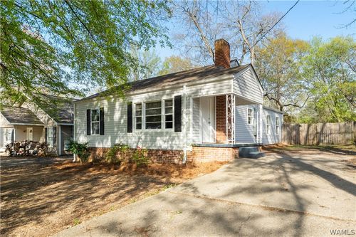 1613 18th Ave E, Tuscaloosa, AL, 35404-4736 | Card Image
