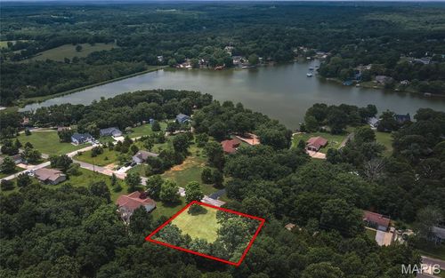 35 Country Air Drive, St Clair, MO, 63077 | Card Image