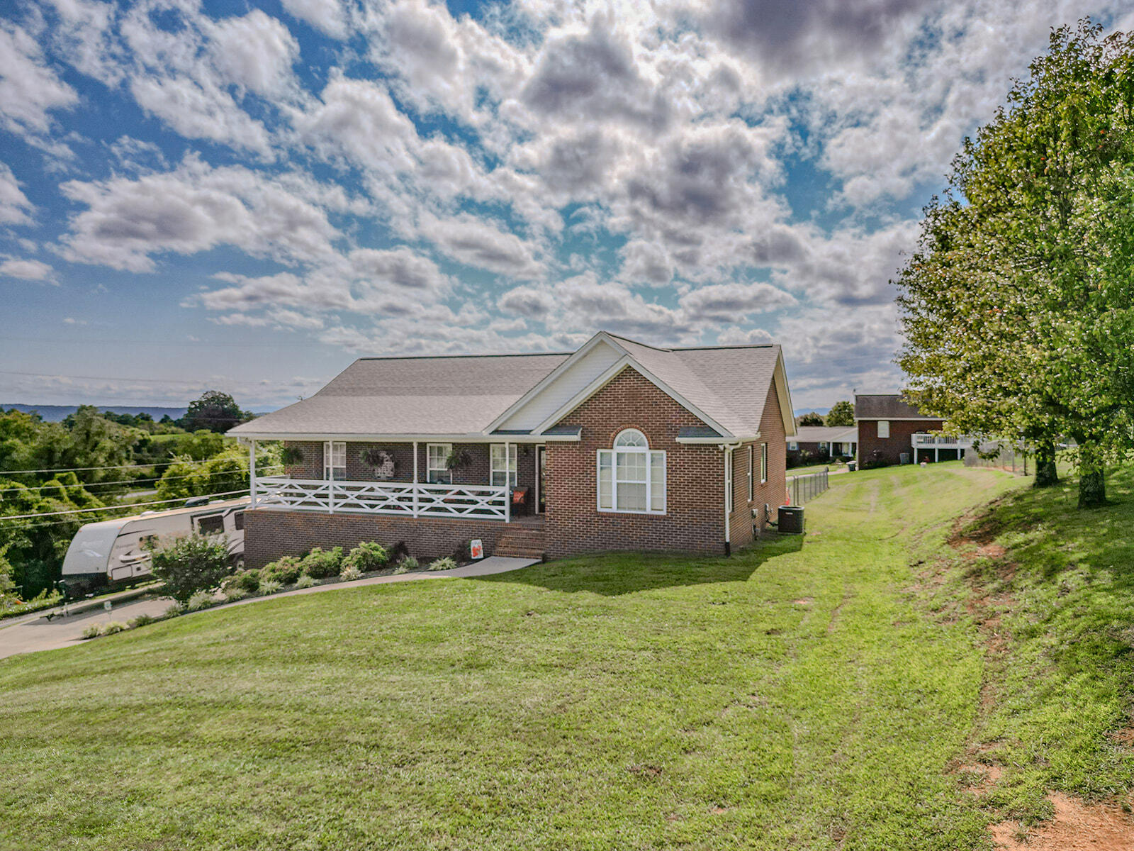 Millstone Dr, Russellville, TN 37860