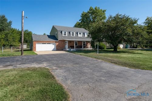 10154 Avenue Rd, Perrysburg, OH, 43551-2804 | Card Image