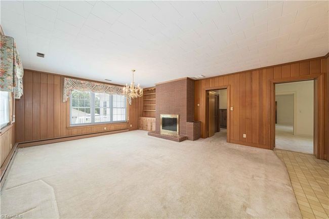 2025 W Main St, House other with 3 bedrooms, 2 bathrooms and null parking in Yadkinville NC | Image 23