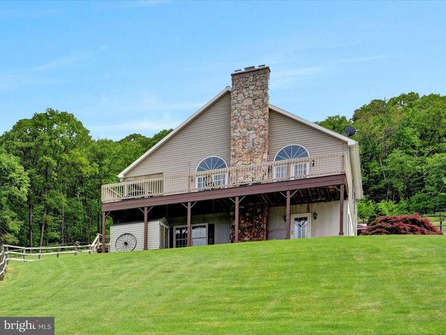 52 Church Ln, House other with 3 bedrooms, 2 bathrooms and null parking in JONESTOWN PA | Image 4