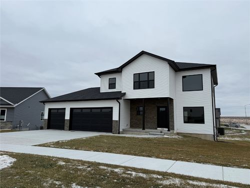 436 Dawson Dr, West Branch, IA, 52358-8803 | Card Image