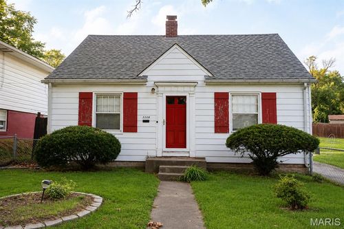1208 Brown St, Alton, IL, 62002-6719 | Card Image