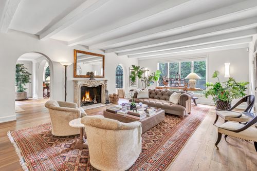 61 Clapboard Hill Rd, Westport, CT, 06880-6320 | Card Image