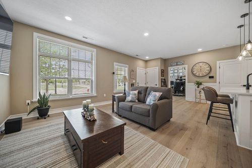 5636 Apothecary Way, New Albany, OH, 43054-7591 | Card Image