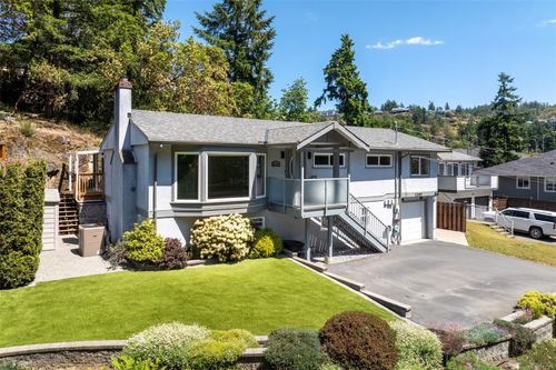 2381 Bellamy Rd, Langford, BC, V9B3M8 | Card Image