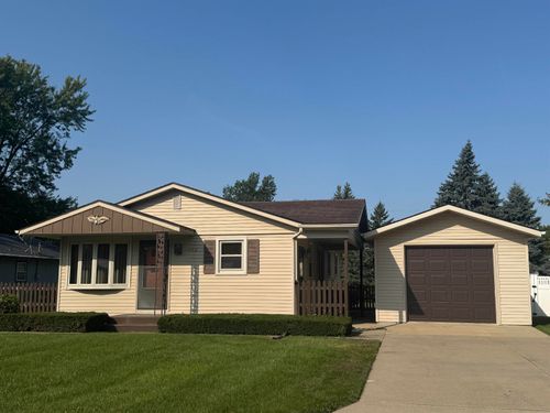 1603 Ohio Ave, Charles City, IA, 50616-1315 | Card Image