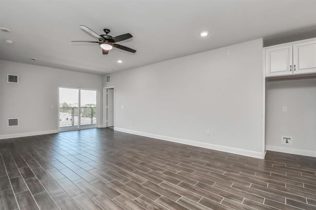 APT-3405 - 6804 Westview Dr, Condo with 2 bedrooms, 2 bathrooms and 1 parking in Houston TX | Image 9