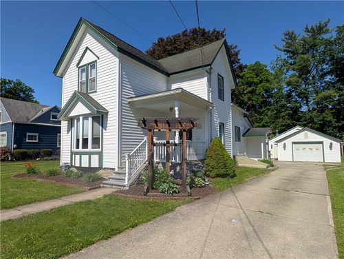 86 Maple St, Canisteo, NY, 14823-1365 | Card Image