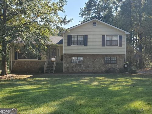 821 Greenwood Trl Se, Conyers, GA, 30094-4549 | Card Image