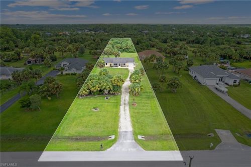 3421 20th Ave Ne, Naples, FL, 34120-5582 | Card Image