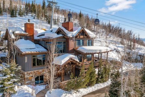 2542 Ski Trail Ln, Steamboat Springs, CO, 80487-2037 | Card Image