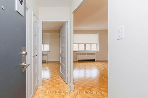 603-1291 Bayview Ave, East York, ON, M4G2Z9 | Card Image