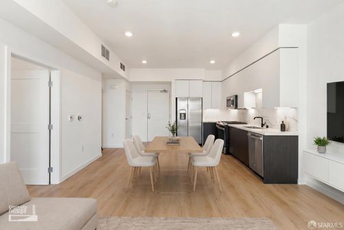 421-52 Kirkwood Avenue, San Francisco, CA, 94124 | Card Image