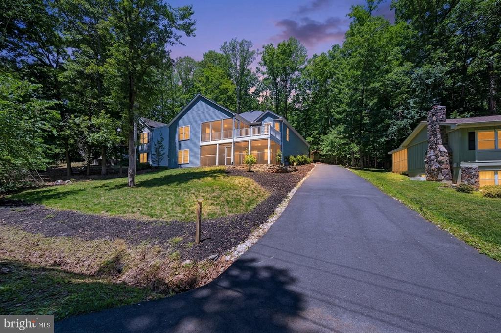 Residential in LOCUST GROVE 2